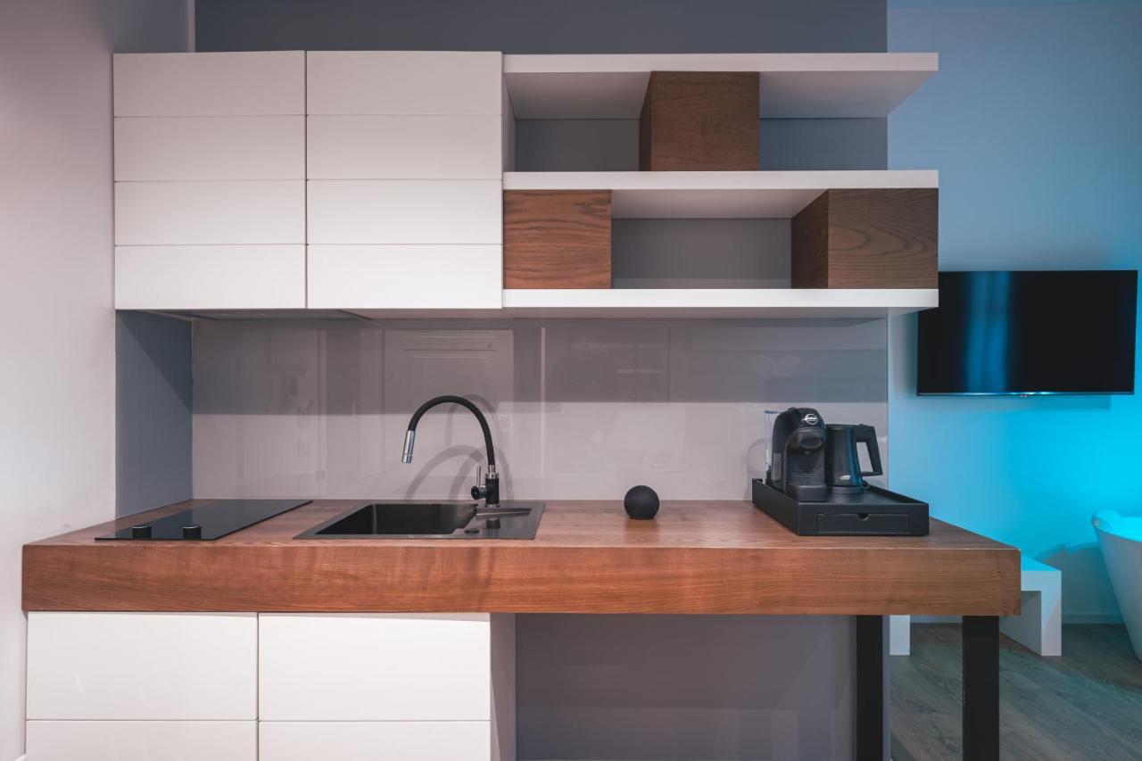 Residenze Chamur- Grattacielo パレルモ エクステリア 写真