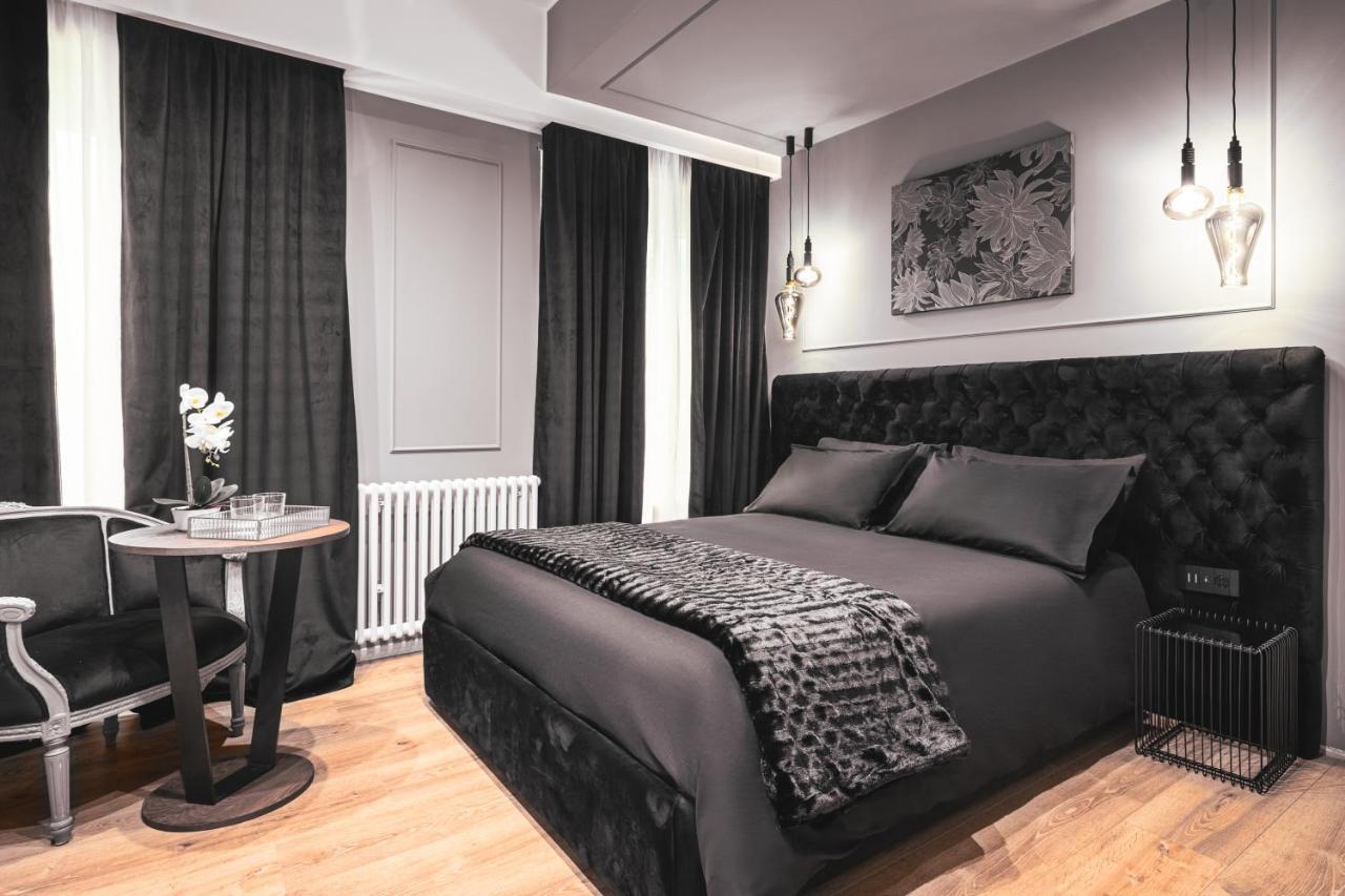 Residenze Chamur- Grattacielo パレルモ エクステリア 写真