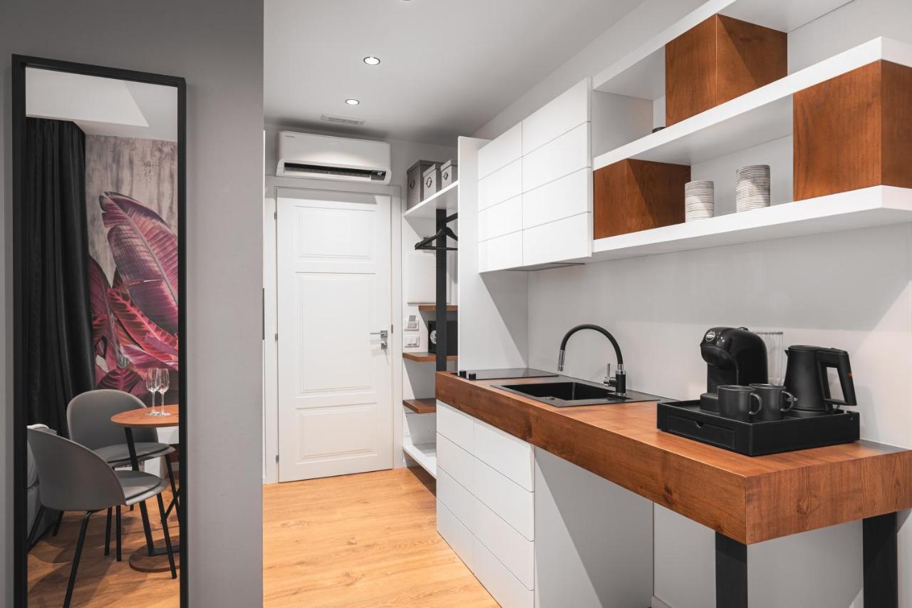 Residenze Chamur- Grattacielo パレルモ エクステリア 写真