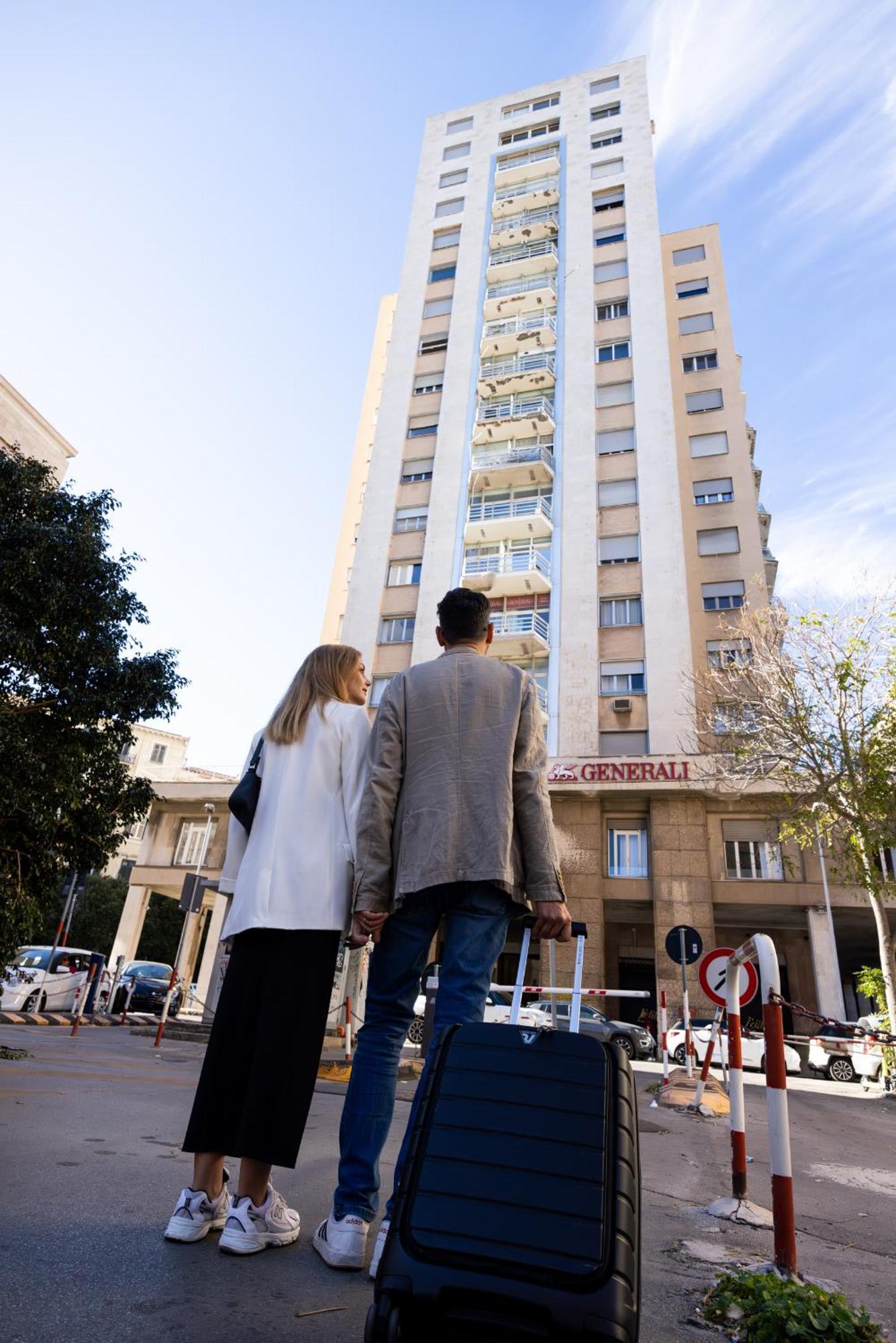 Residenze Chamur- Grattacielo パレルモ エクステリア 写真